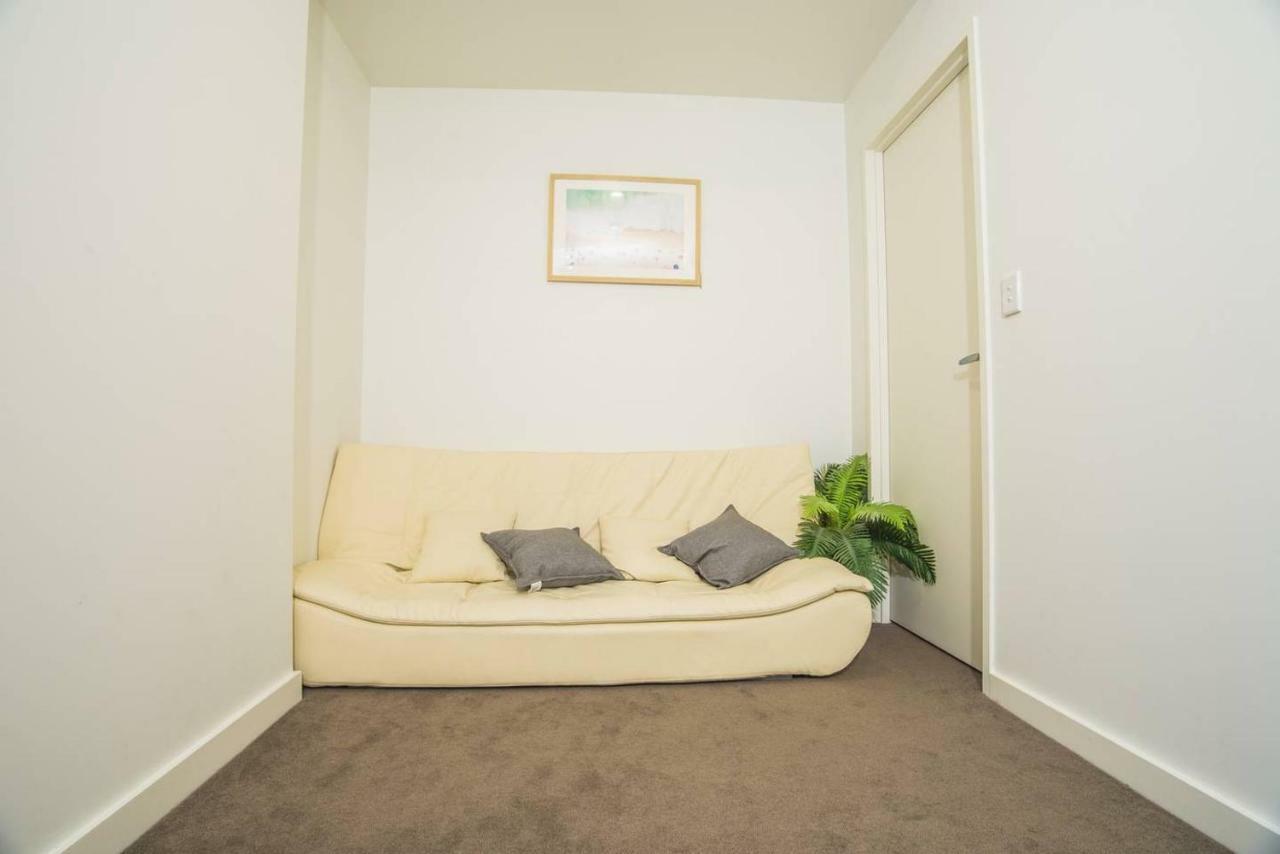Cozy One Bed Apt Closes To Airport In Arncliffe Sydney Exterior foto